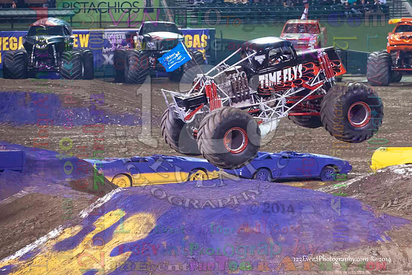 2014-01-11 MONSTER JAM® @ Anaheim Angel Stadium