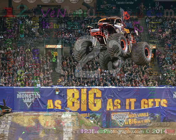 2014-02-08 MONSTER JAM® @ Anaheim #3 Angel Stadium