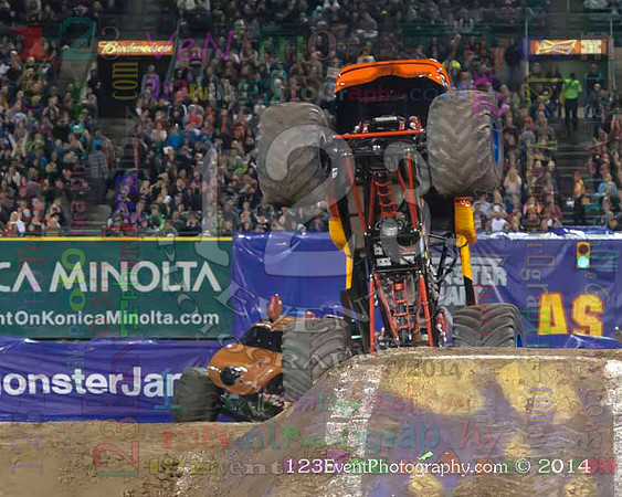 2014-02-08 MONSTER JAM® @ Anaheim #3 Angel Stadium