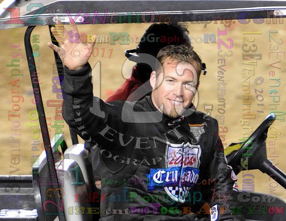 Lucas Oil Crusader® driven by Linsey Weenk