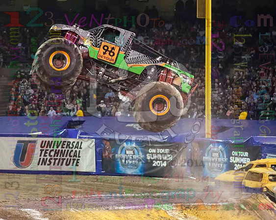 2014-01-25 MONSTER JAM® @ Anaheim #2 Angel Stadium