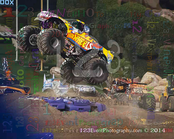 2014-02-08 MONSTER JAM® @ Anaheim #3 Angel Stadium