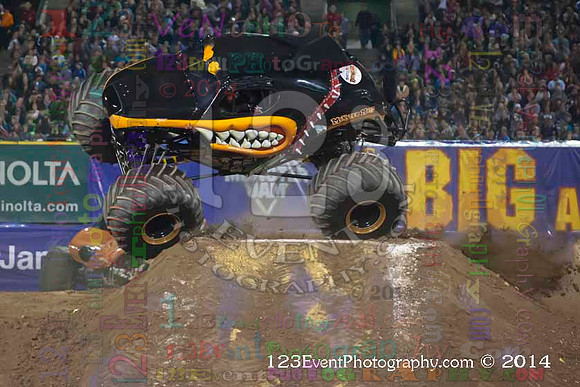 2014-02-08 MONSTER JAM® @ Anaheim #3 Angel Stadium