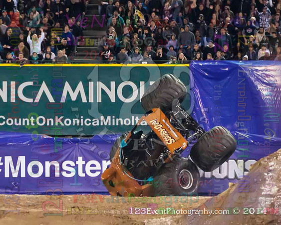 2014-02-08 MONSTER JAM® @ Anaheim #3 Angel Stadium