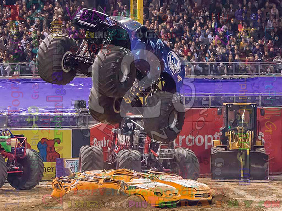 2015-01-17 MONSTER JAM® @ Petco Park, San Diego, CA