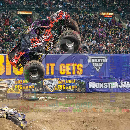 2014-01-25 MONSTER JAM® @ Anaheim #2 Angel Stadium