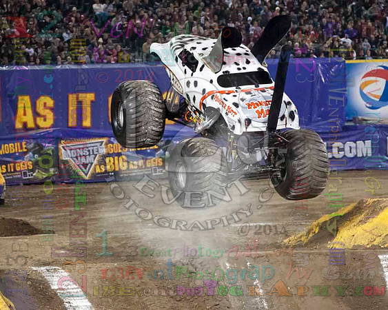 2014-01-25 MONSTER JAM® @ Anaheim #2 Angel Stadium