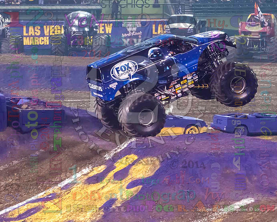 2014-01-11 MONSTER JAM® @ Anaheim Angel Stadium