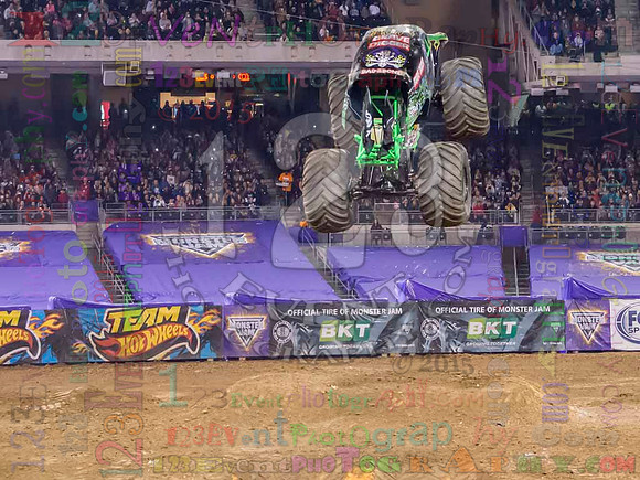2015-01-17 MONSTER JAM® @ Petco Park, San Diego, CA