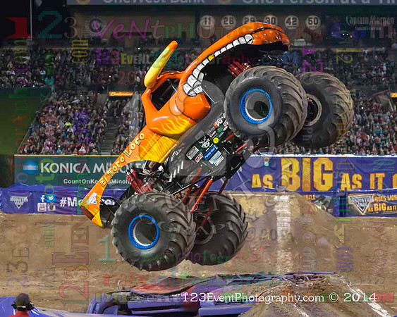 2014-02-08 MONSTER JAM® @ Anaheim #3 Angel Stadium