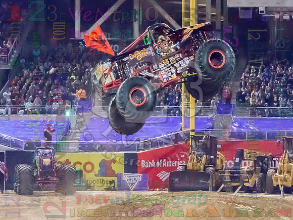 2015-01-31 MONSTER JAM® @ Petco Park, San Diego, CA