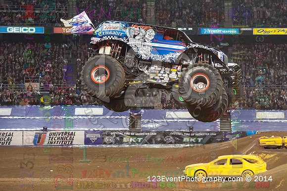 2014-01-18 MONSTER JAM® @ Qualcomm Stadium