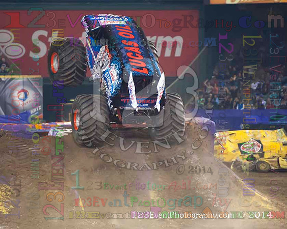 2014-02-08 MONSTER JAM® @ Anaheim #3 Angel Stadium