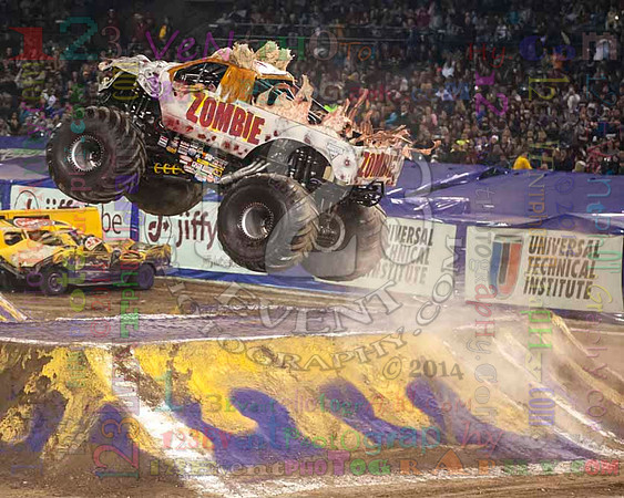 2014-01-25 MONSTER JAM® @ Anaheim #2 Angel Stadium