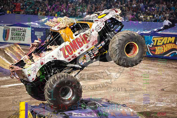 2014-01-25 MONSTER JAM® @ Anaheim #2 Angel Stadium