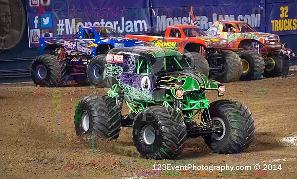 2014-01-18 MONSTER JAM® @ Qualcomm Stadium