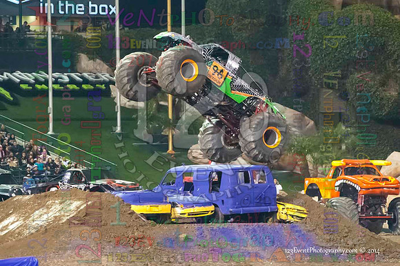 2014-01-11 MONSTER JAM® @ Anaheim Angel Stadium