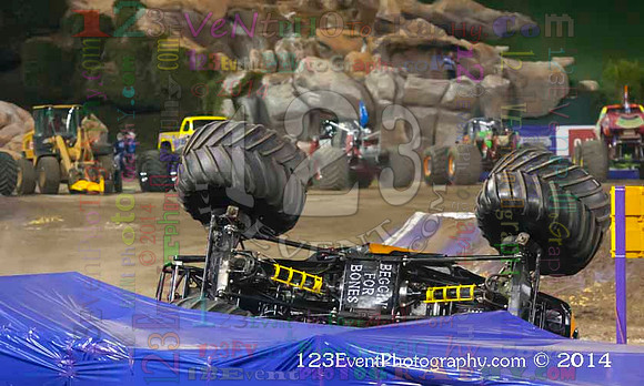 2014-02-08 MONSTER JAM® @ Anaheim #3 Angel Stadium