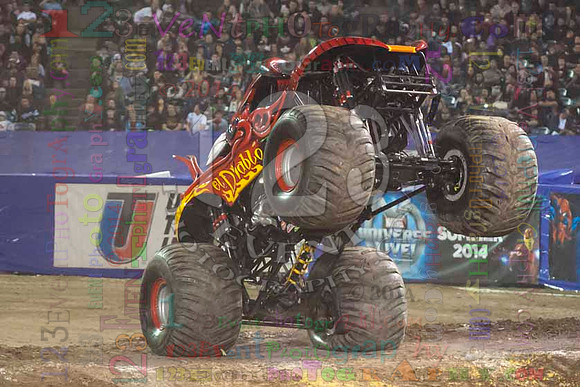 2014-01-25 MONSTER JAM® @ Anaheim #2 Angel Stadium