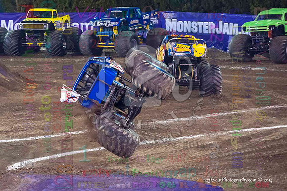 2014-01-11 MONSTER JAM® @ Anaheim Angel Stadium
