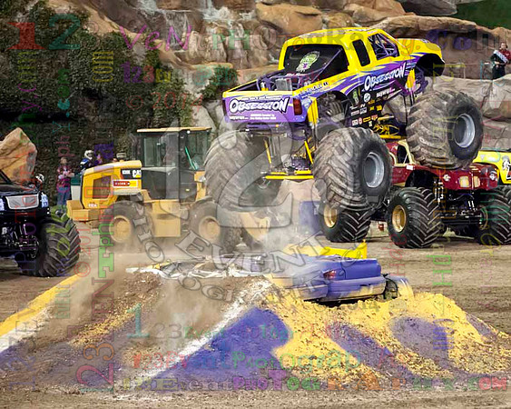 2014-01-25 MONSTER JAM® @ Anaheim #2 Angel Stadium