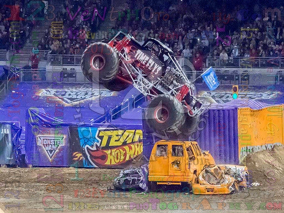2015-01-31 MONSTER JAM® @ Petco Park, San Diego, CA