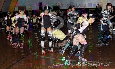 San Diego Starlettes vs. Tucson                                               Roller Derby Bout 2-5-11