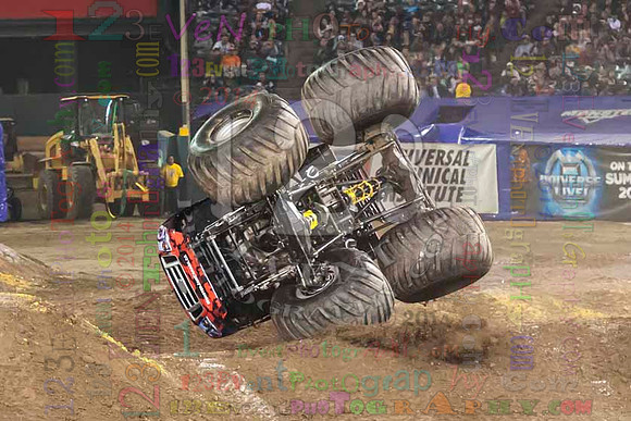 2014-01-25 MONSTER JAM® @ Anaheim #2 Angel Stadium