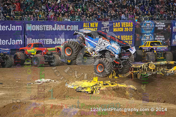 2014-01-18 MONSTER JAM® @ Qualcomm Stadium