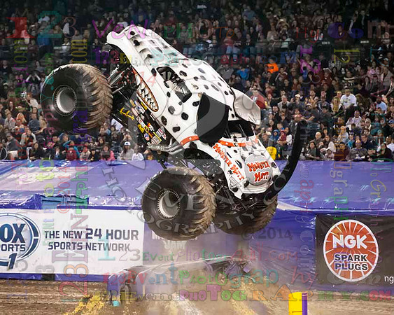 2014-01-25 MONSTER JAM® @ Anaheim #2 Angel Stadium