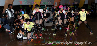 San Diego Starlettes vs. Tucson                                               Roller Derby Bout 2-5-11