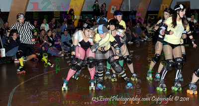 San Diego Starlettes vs. Tucson                                               Roller Derby Bout 2-5-11