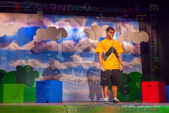 2013-12-13 A Charlie Brown Christmas Special - Clairemont High