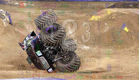 2014-01-25 MONSTER JAM® @ Anaheim #2 Angel Stadium
