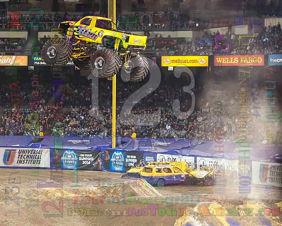 2014-01-25 MONSTER JAM® @ Anaheim #2 Angel Stadium