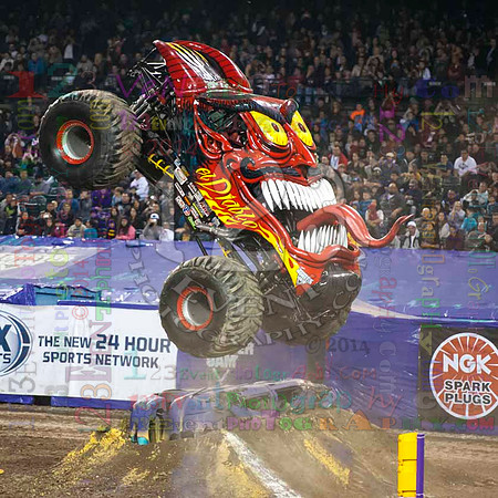 2014-01-25 MONSTER JAM® @ Anaheim #2 Angel Stadium